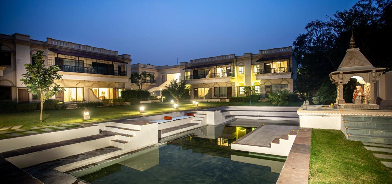 Tree Of Life Resort & Spa Варанаси Экстерьер фото