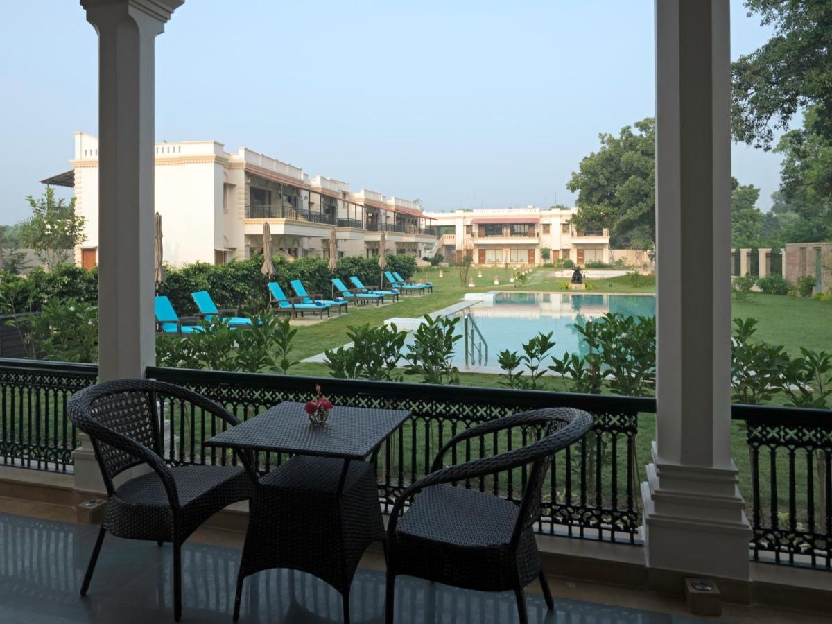 Tree Of Life Resort & Spa Варанаси Экстерьер фото
